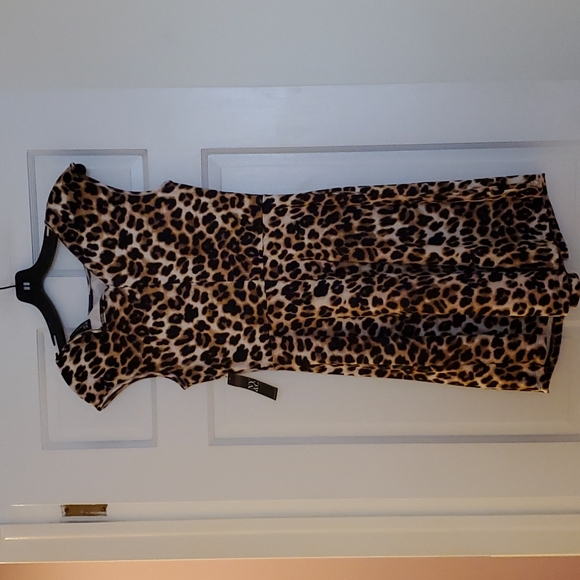 New York and Company cotton leopard print dress - Picture 3 of 3